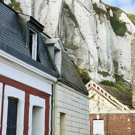 L'ecrin Des Falaises Le Tréport